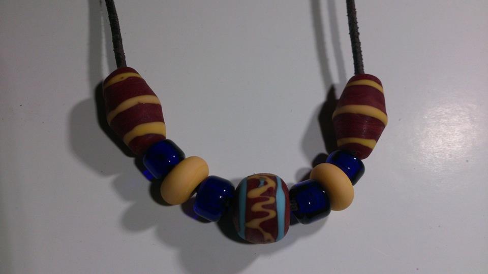 Replik einer frühmittelalterlichen Glasperlenkette (Merovinger)