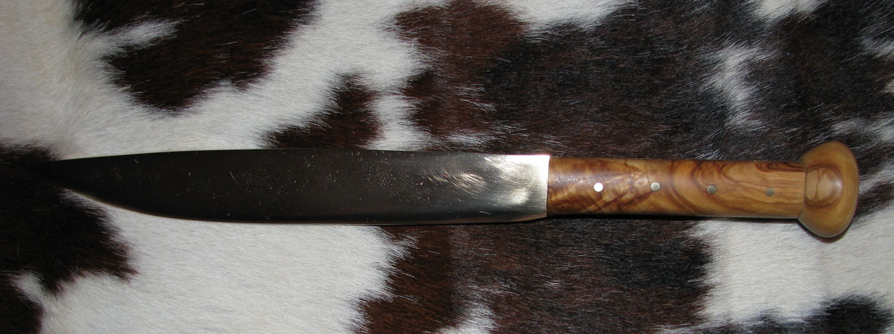 Das Bronzemesser des Kriegers von Dendra